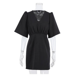 schwarzes Kurzarm-Sommerfrauenkleid 2022 Sexy V-Ausschnitt festes High Street-Kleid A-Linie Mini Vestido