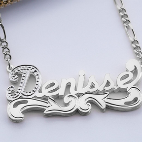 boyfriend name necklace