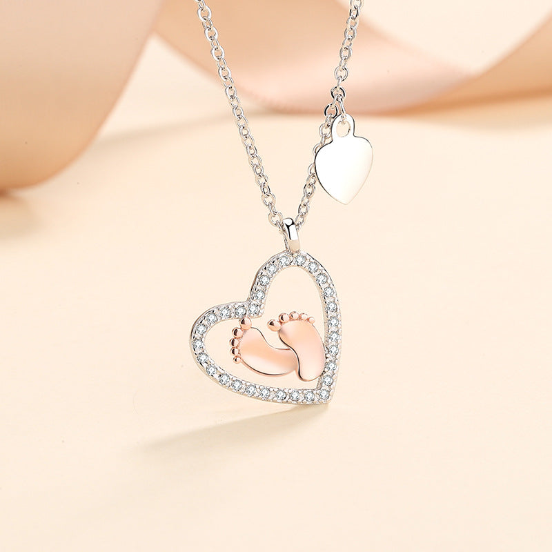 Heart-shaped baby footprints love necklace female pendant clavicle chain love footprints neck chain