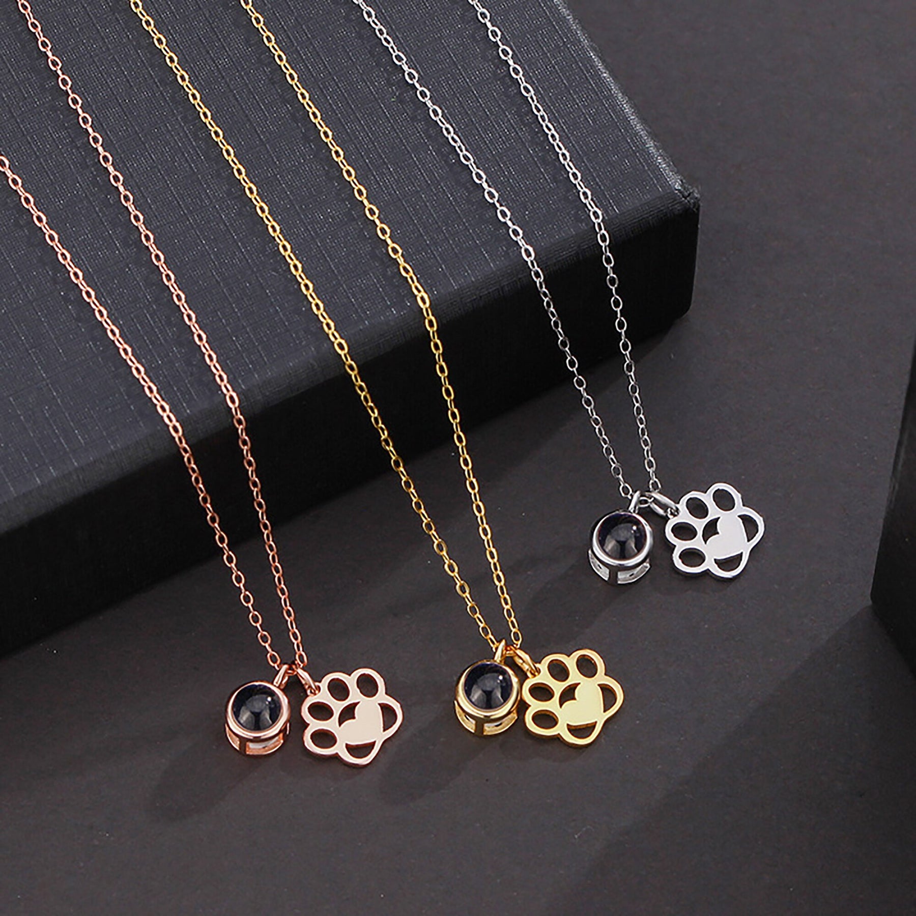 Customized Photo Dog Paws Projection Necklace  Pendant Jewelry For Lover Girlfriend