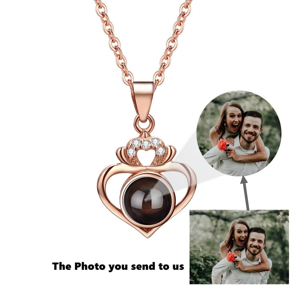 Collana di proiezione personalizzata Collana di proiezione di foto a cuore per donne Regali per amiche da donna