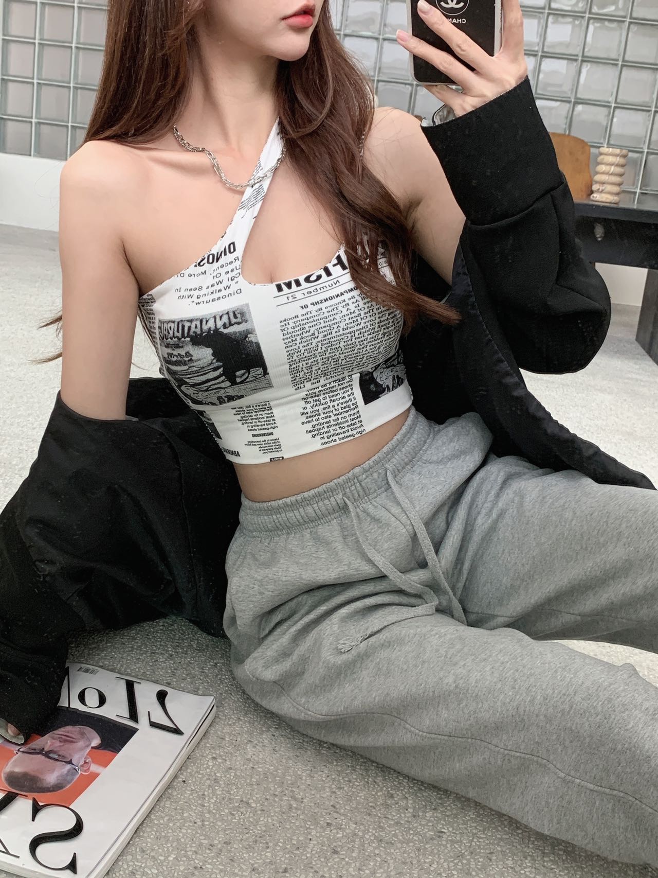 Newspaper Print Camisole Women Slanted Shoulder Hollow Sleeveless Tops Beautiful Back Woman