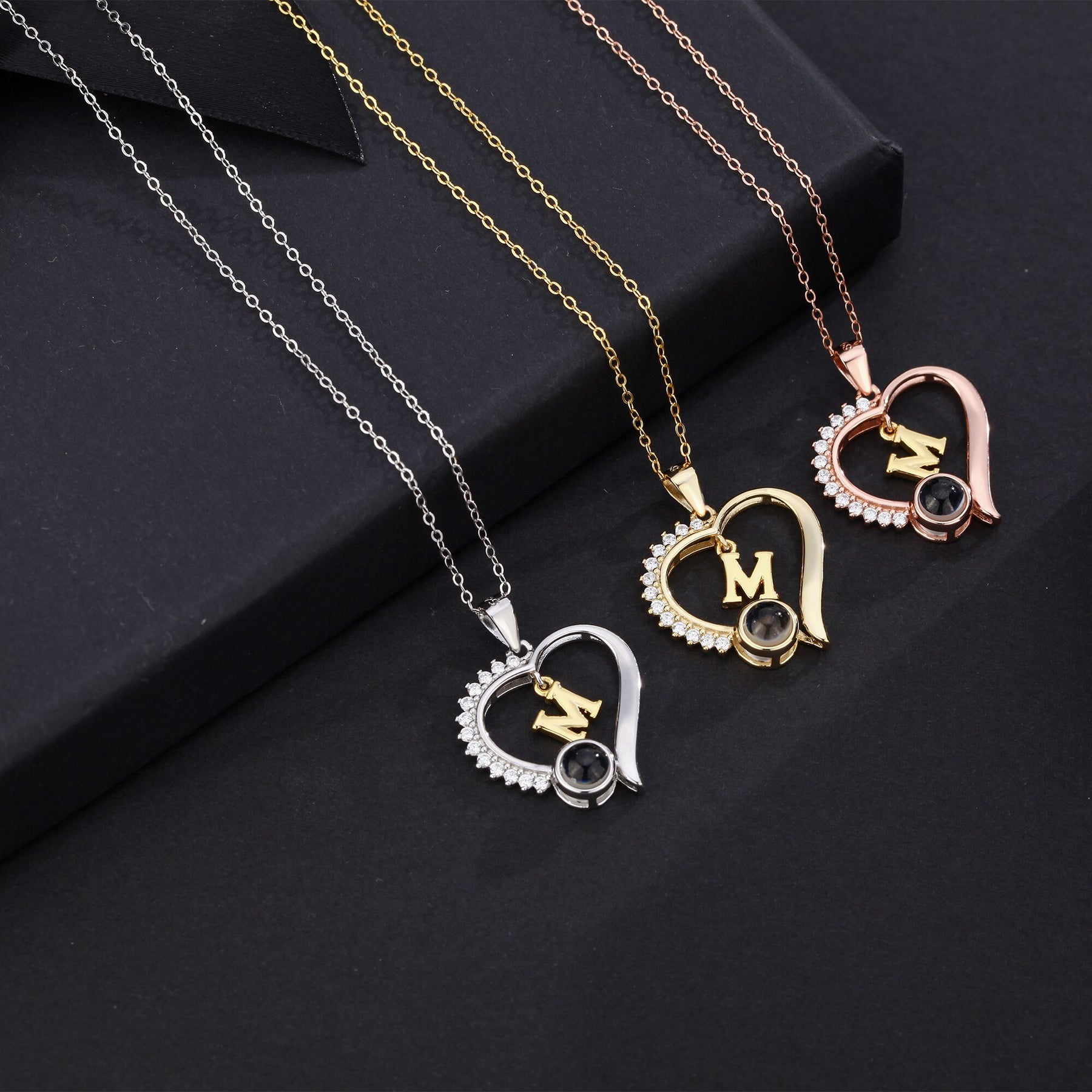 letter necklace Simple Heart Shaped Photo Custom Projection Necklace