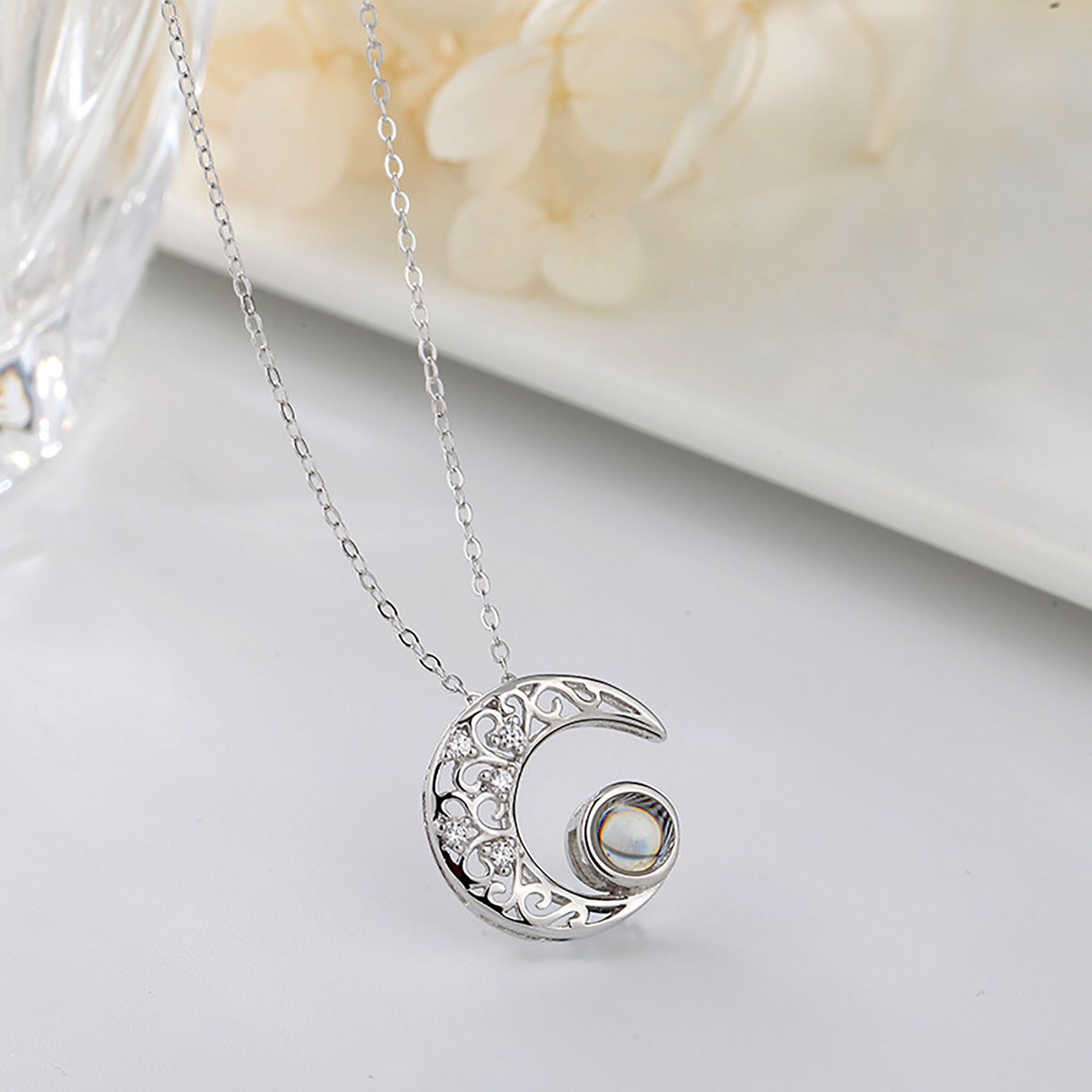 Custom Projection Photo Necklace Trendy Star Moon Necklace for Women Fashion Jewelry