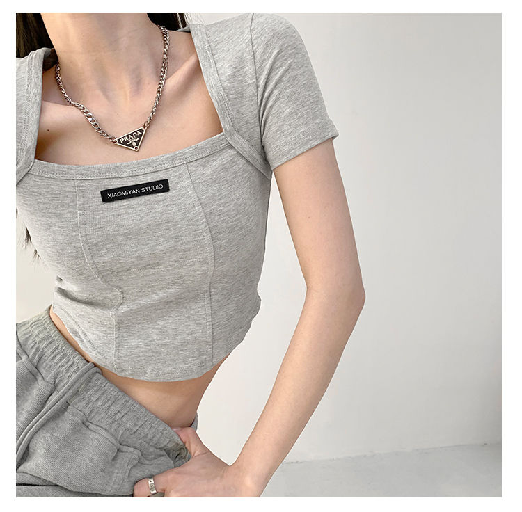 Gebogene Crop Tops Damen Sommer Quadratischer Kragen Kurzarm T-Shirt Mode Schlanke Frau