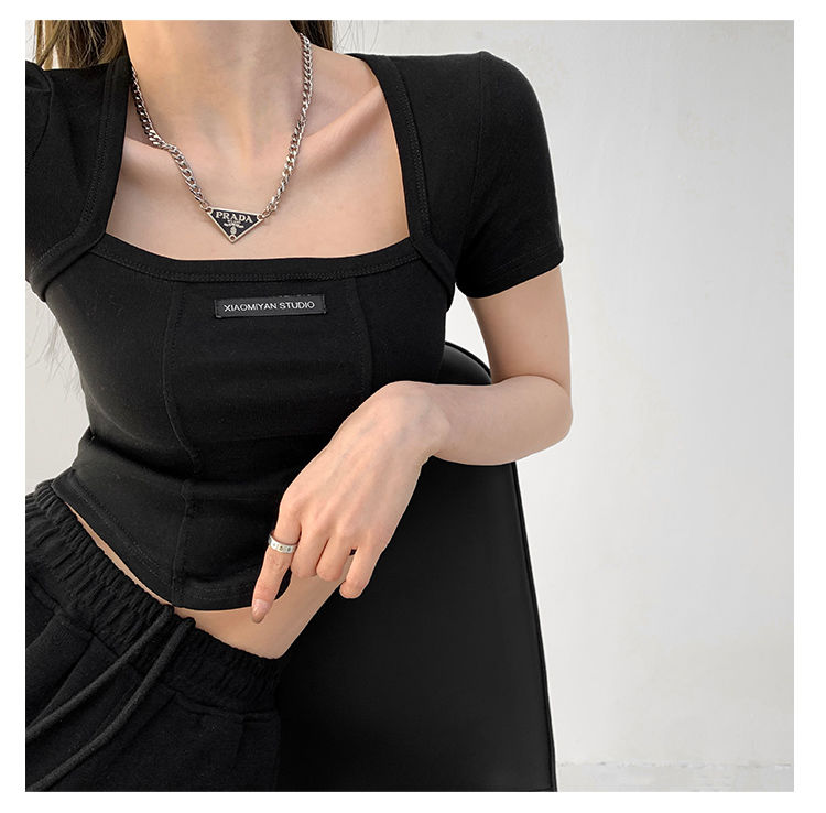 Gebogene Crop Tops Damen Sommer Quadratischer Kragen Kurzarm T-Shirt Mode Schlanke Frau