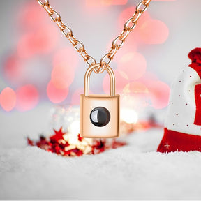 Customized photo key lock Projection Photo Necklace Personality Creative Pendant