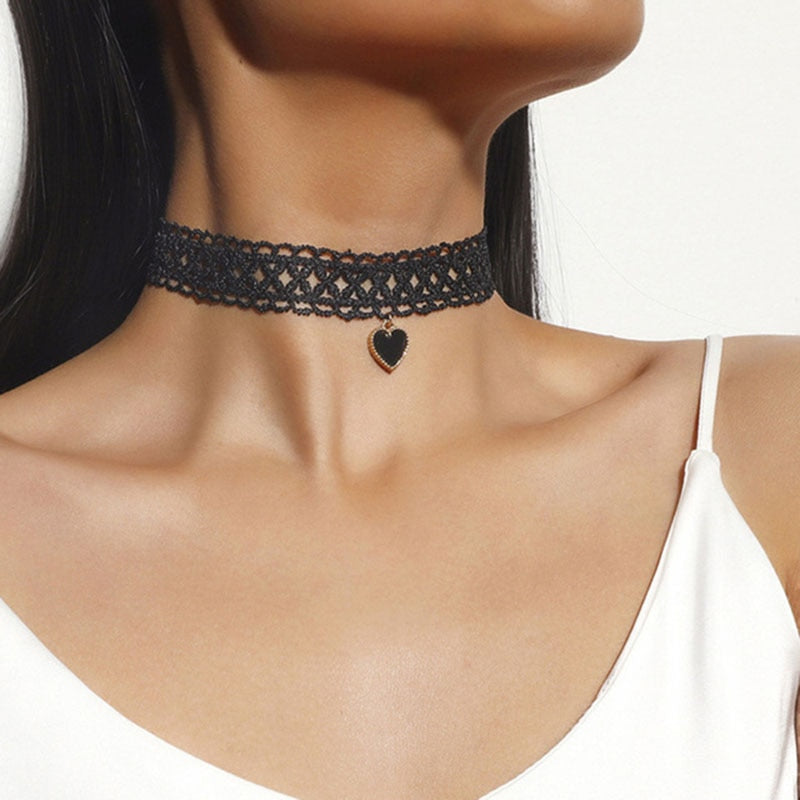 Collana girocollo in velluto per donna Collana in pizzo con pendenti Gioielli per collo da ragazza gotica