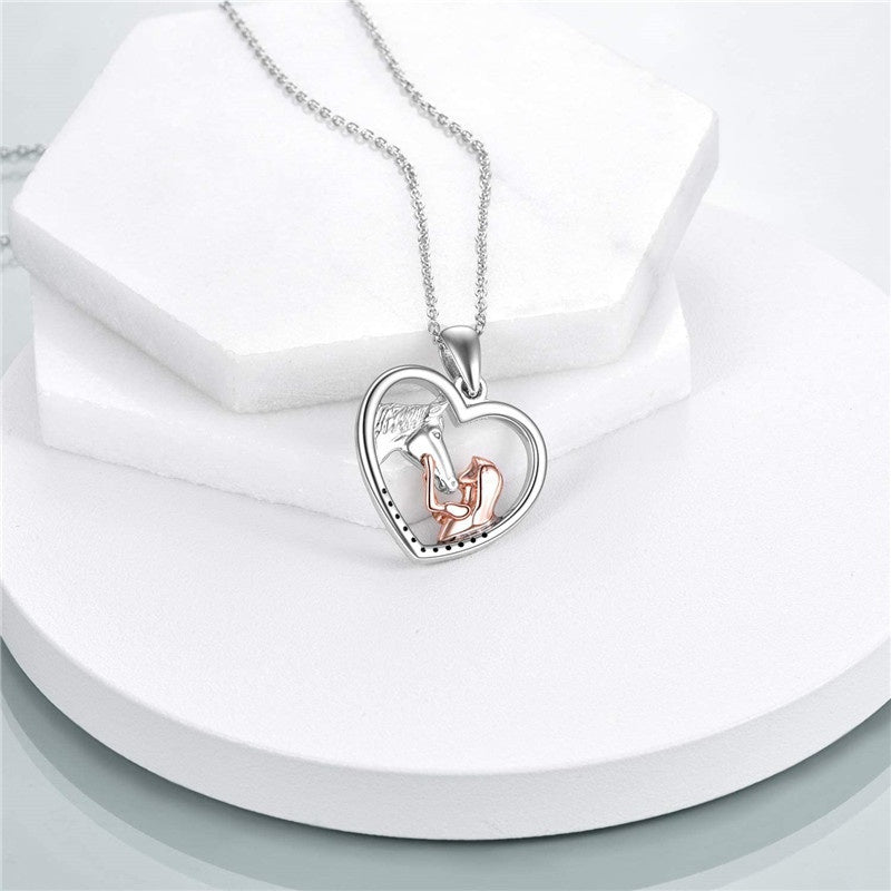 Collana con ciondolo a forma di cavallo in stile 5 ragazze in argento sterling con regalo a cavallo per donne figlie