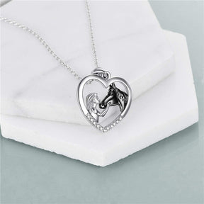 Collana con ciondolo a forma di cavallo in stile 5 ragazze in argento sterling con regalo a cavallo per donne figlie