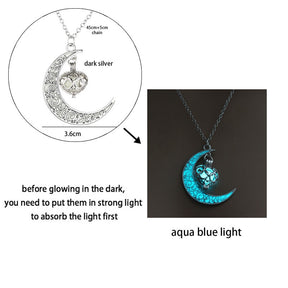 Collana drago luminoso Fluorescenza notturna incandescente Collana placcata argento che si illumina al buio