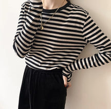 Casual O-neck Women Striped T-shirts  Spring Summer Short Sleeve Loose Female Tops