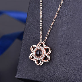 Flowers that can be customized for photosProjection Necklace Pendant Jewelry