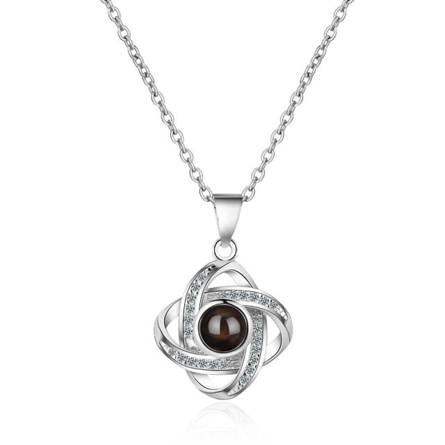 Collana 100 lingue d'amore Collana con pendente a proiezione per gioielli in cristallo da donna