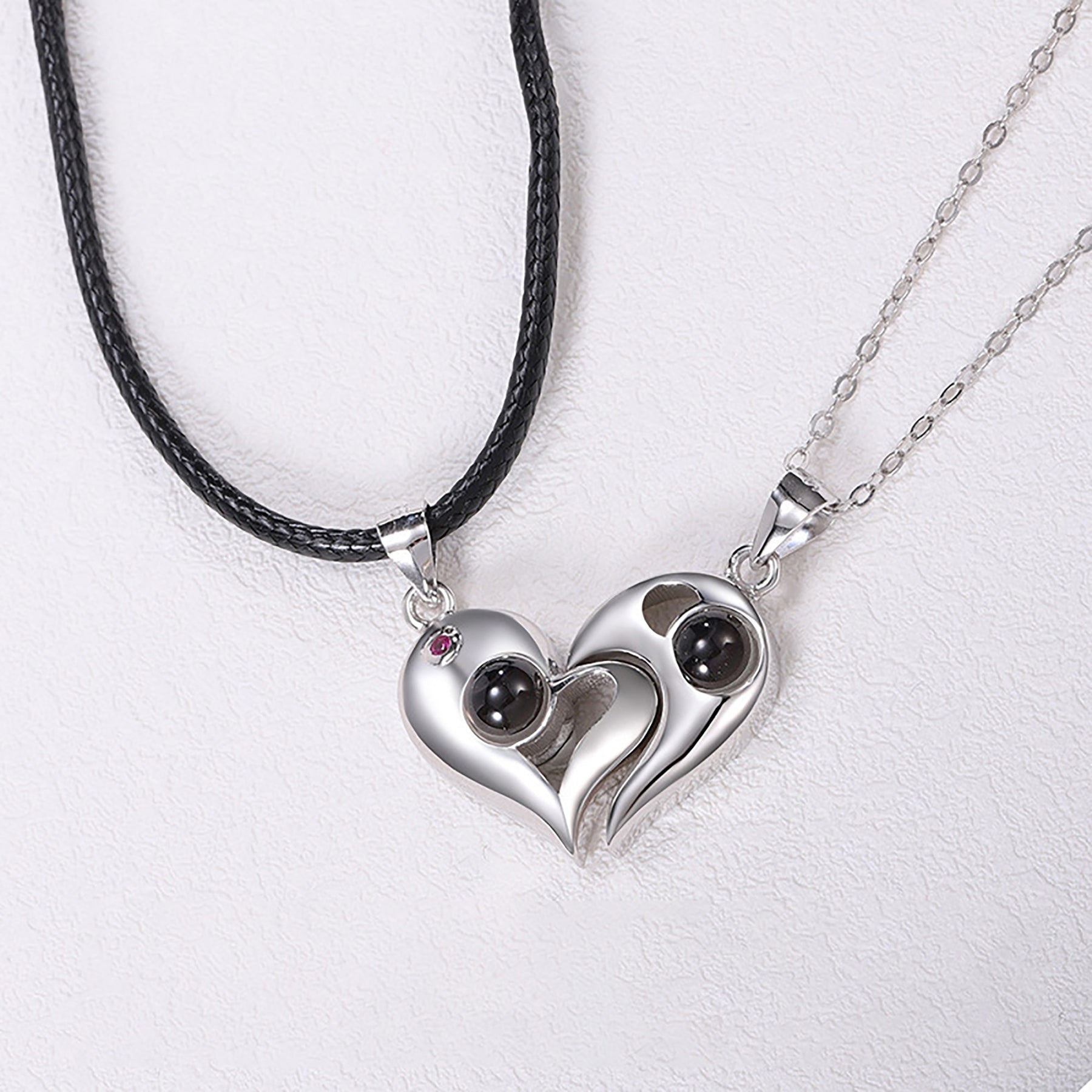 1 Pair Personalized Custom Photo Couple Heart Shape Projection Pendant Necklace