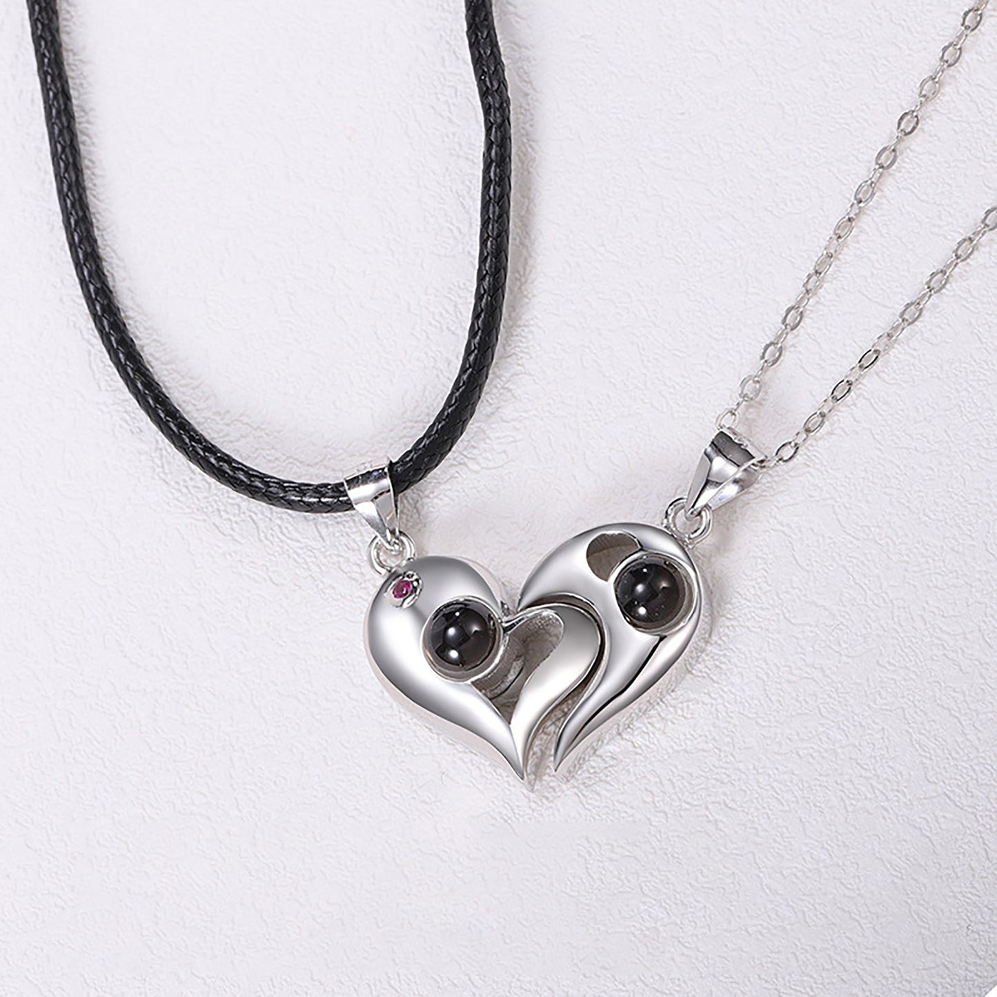 1 Pair Name Couple Heart Shape 100 Languages I Love You Projection Pendant Necklace