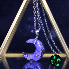 Resin Rould Ball Moon Pendant Necklace Women Blue Sky White Cloud Necklace