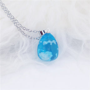 Resin Rould Ball Moon Pendant Necklace Women Blue Sky White Cloud Necklace