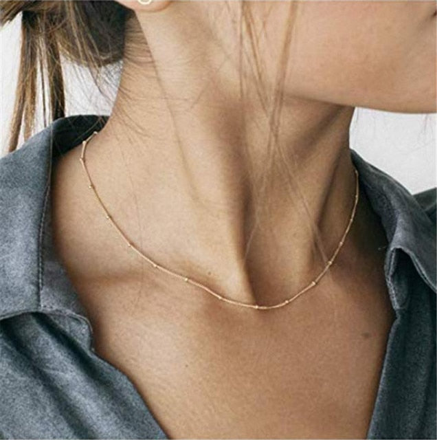 29 stylish Gold necklace on neck Gold chain Women's jewelry layered accesories