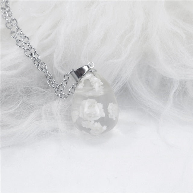 Resin Rould Ball Moon Pendant Necklace Women Blue Sky White Cloud Necklace